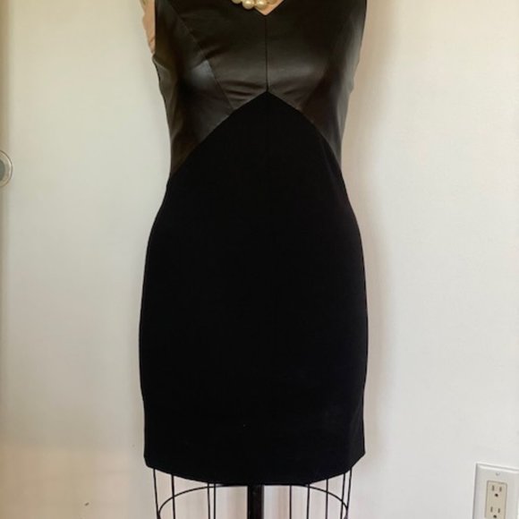 CLUB MONACO V NECK LEATHER TOP DRESS - Picture 3 of 8